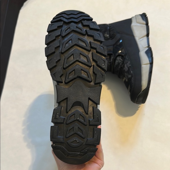 Black Kids Winter Boots - Picture 5 of 10